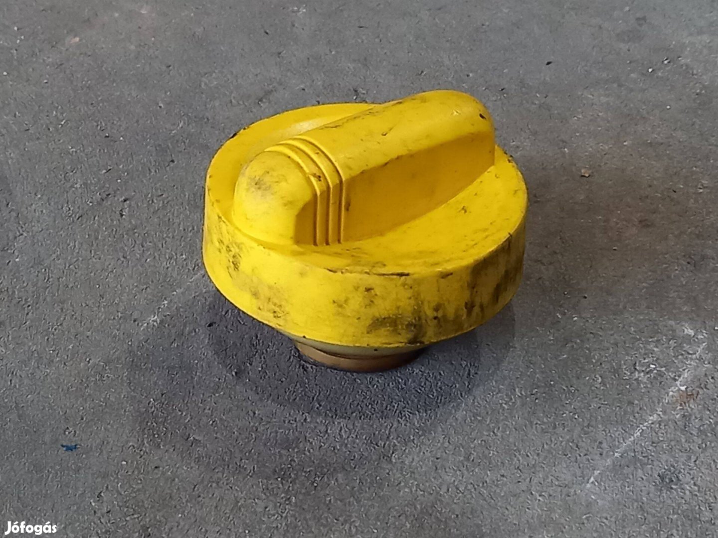 Renault Trafic Opel Vivaro 01- Szelepfedél olajbeöntő kupak sapka 8124