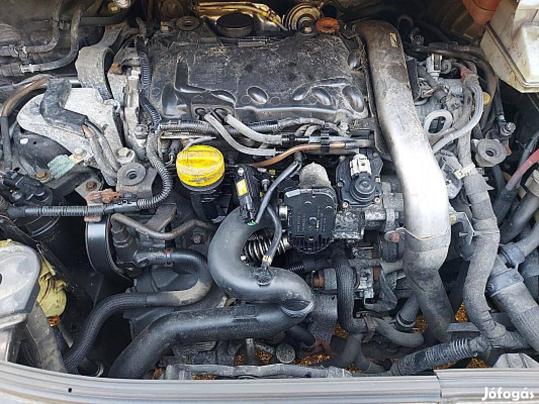 Renault Trafic Scénic 2.0 DCI M9R motor blokk hengerfej
