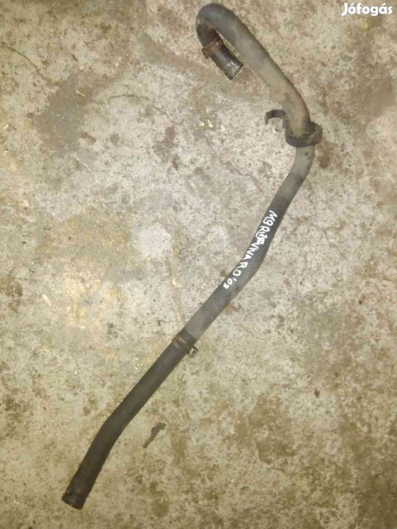 Renault Trafic Vízcső