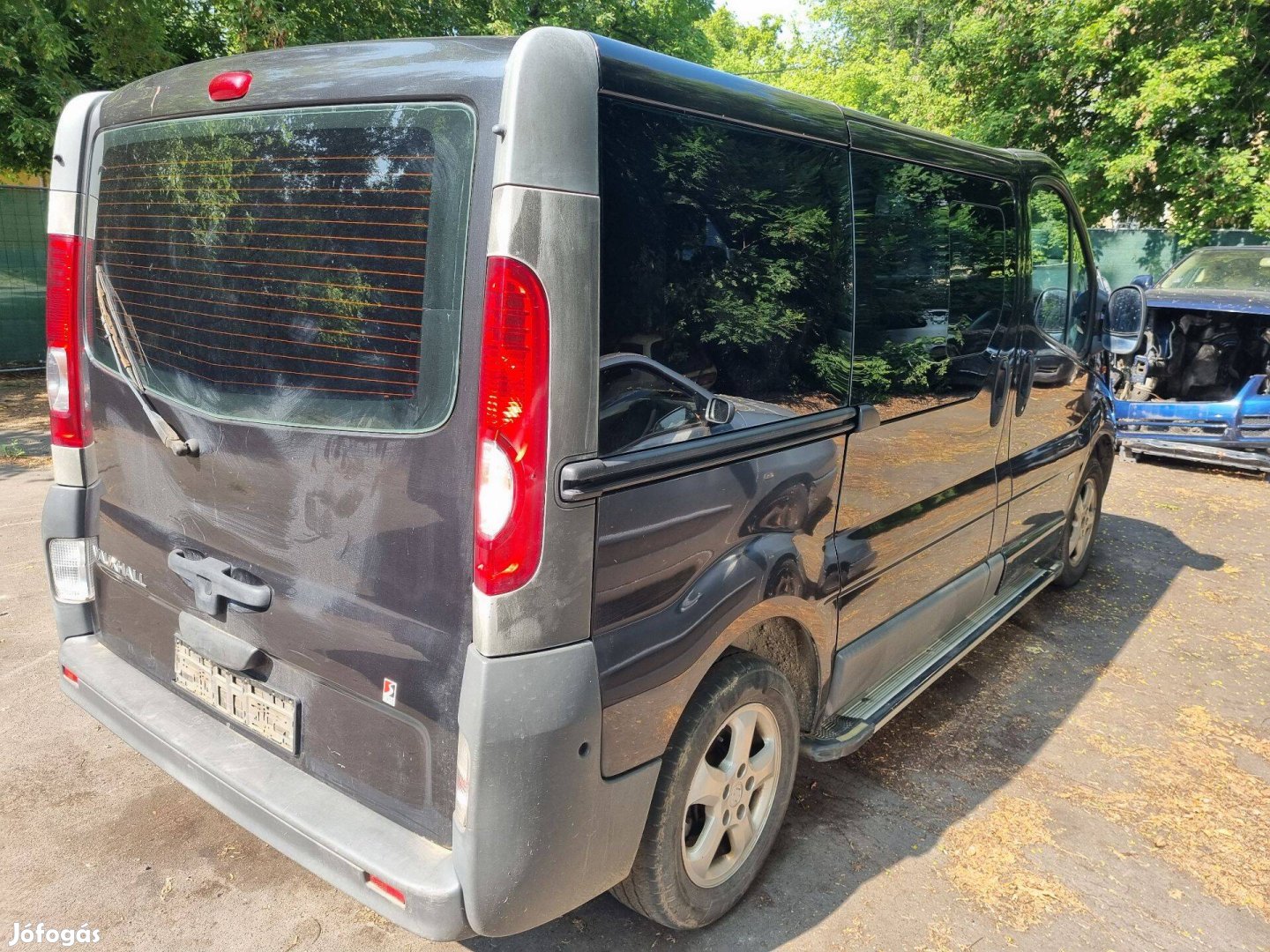 Renault Trafic, Opel Vivaro, Primastar hátsó felnyíló ajtó eladó