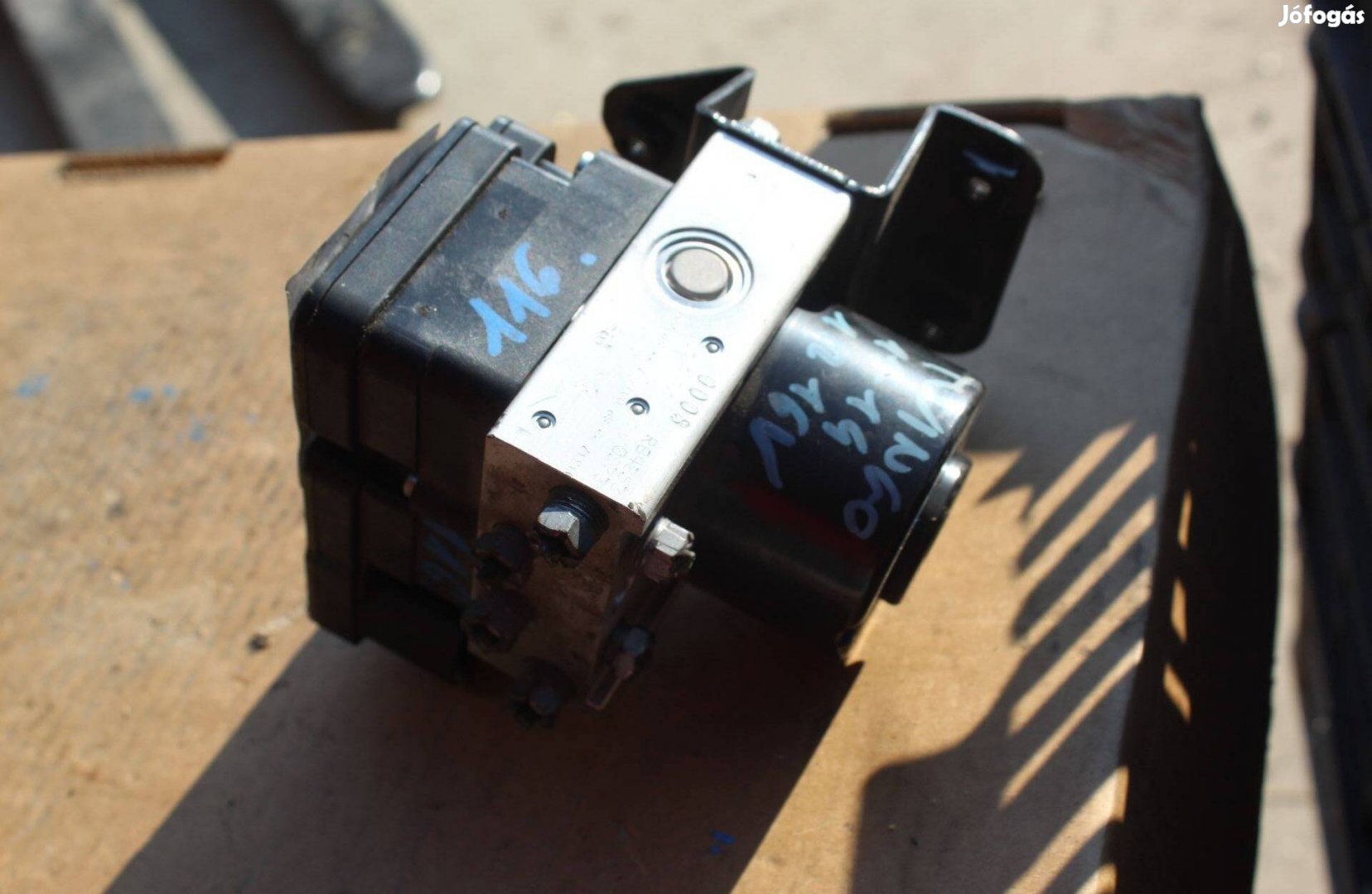Renault Twingo 2011-2014 1.2B ABS kocka 8201065089 (116)