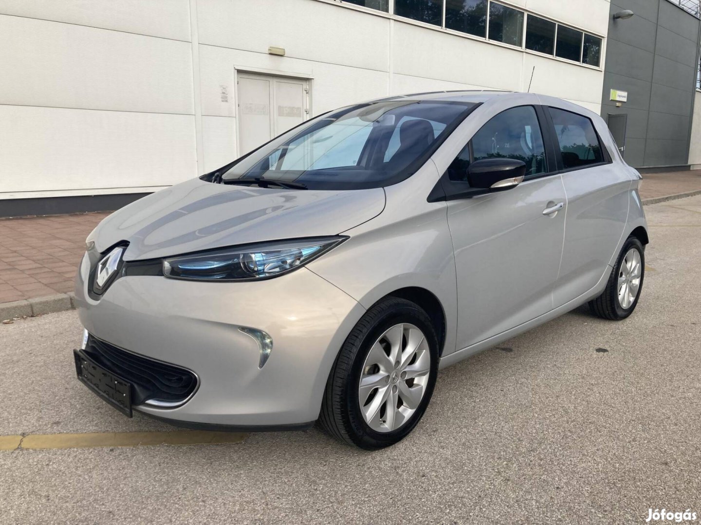 Renault Zoe R240 Intens+95%SOH+Sérülésmentes+SA...