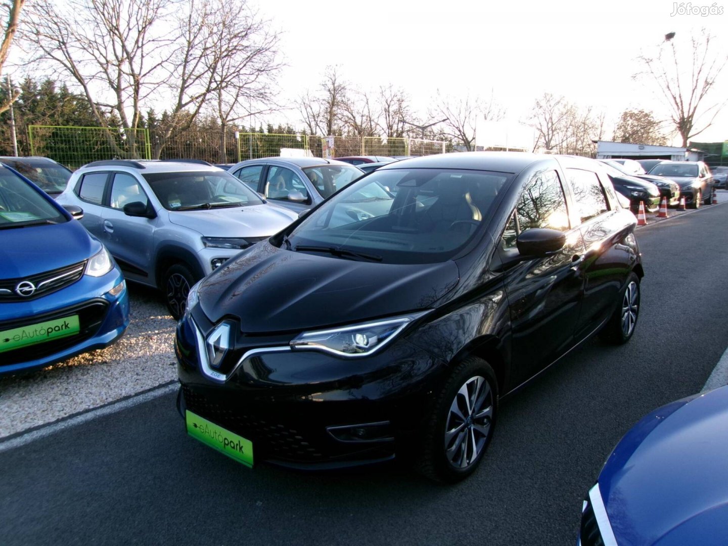 Renault Zoe Z.E. R135 52 kWh Intens (Automata)...