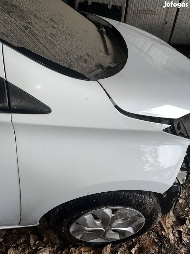 Renault Zoe j.e.sárvédő ,lakk fehér,hibátlan