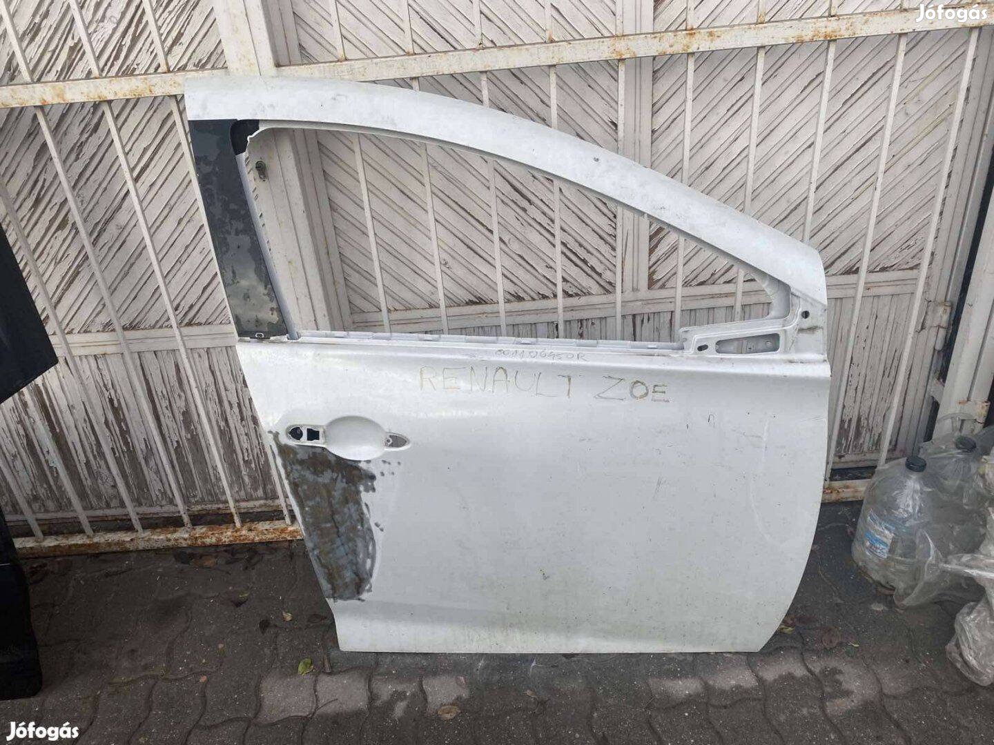 Renault Zoe jobb első ajtó bontott eladó. Cikkszám:801106450R