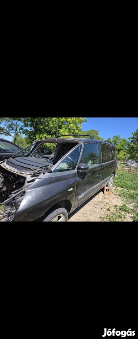 Renault  espace IV 2.2 dci  bontott alkatrészek 
