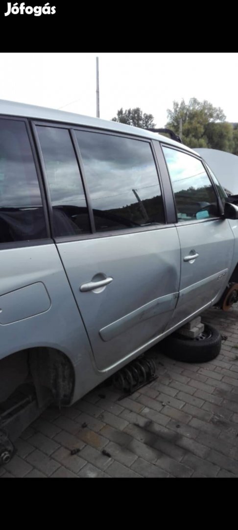 Renault  espace  4  3.0 dci bontott alkatrészek 