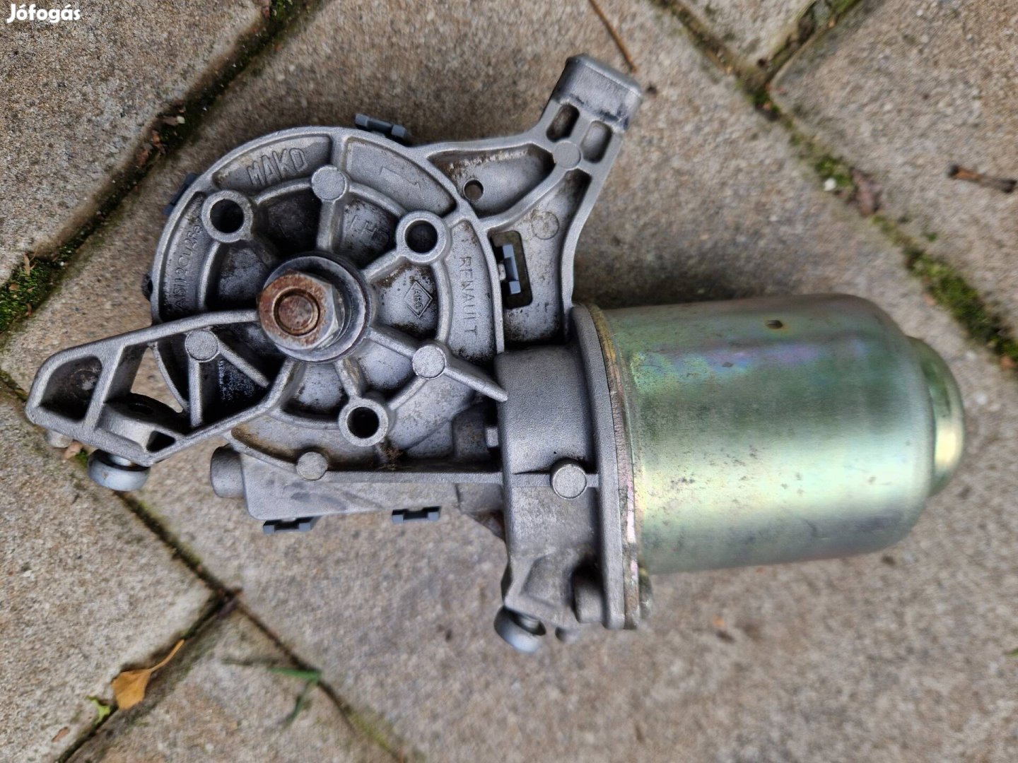 Renault ablaktörlő motor