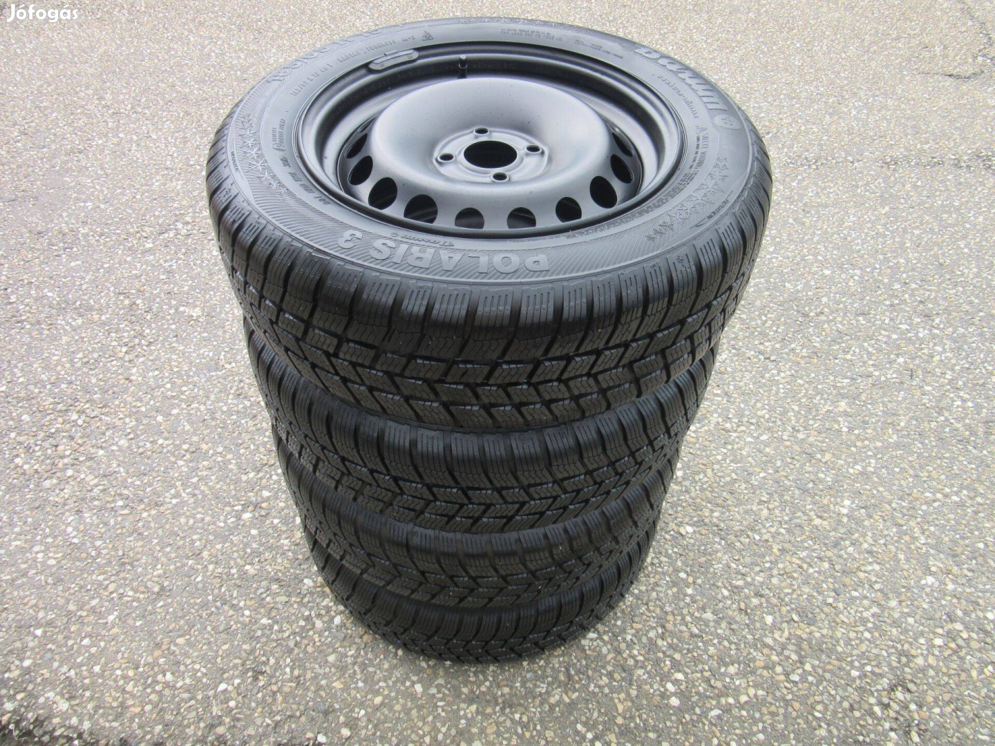 Renault acélfelni 185/65 R 15 Barum téli gumival eladó