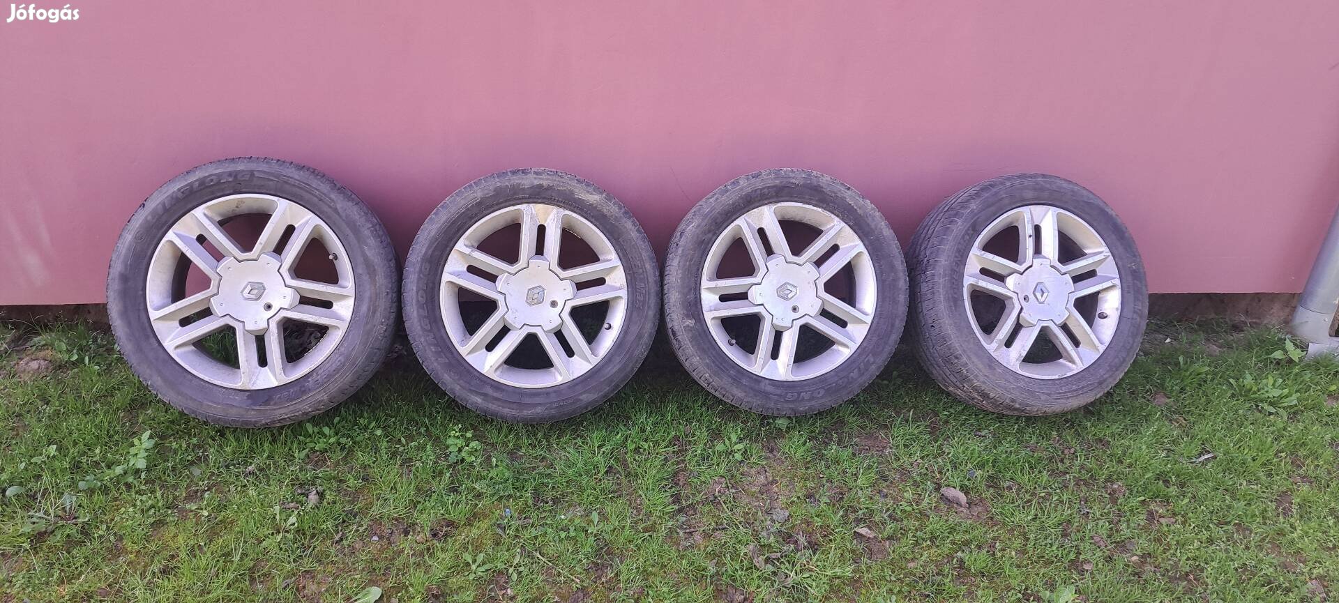 Renault alufelni 5x108 r17 nyárigumival