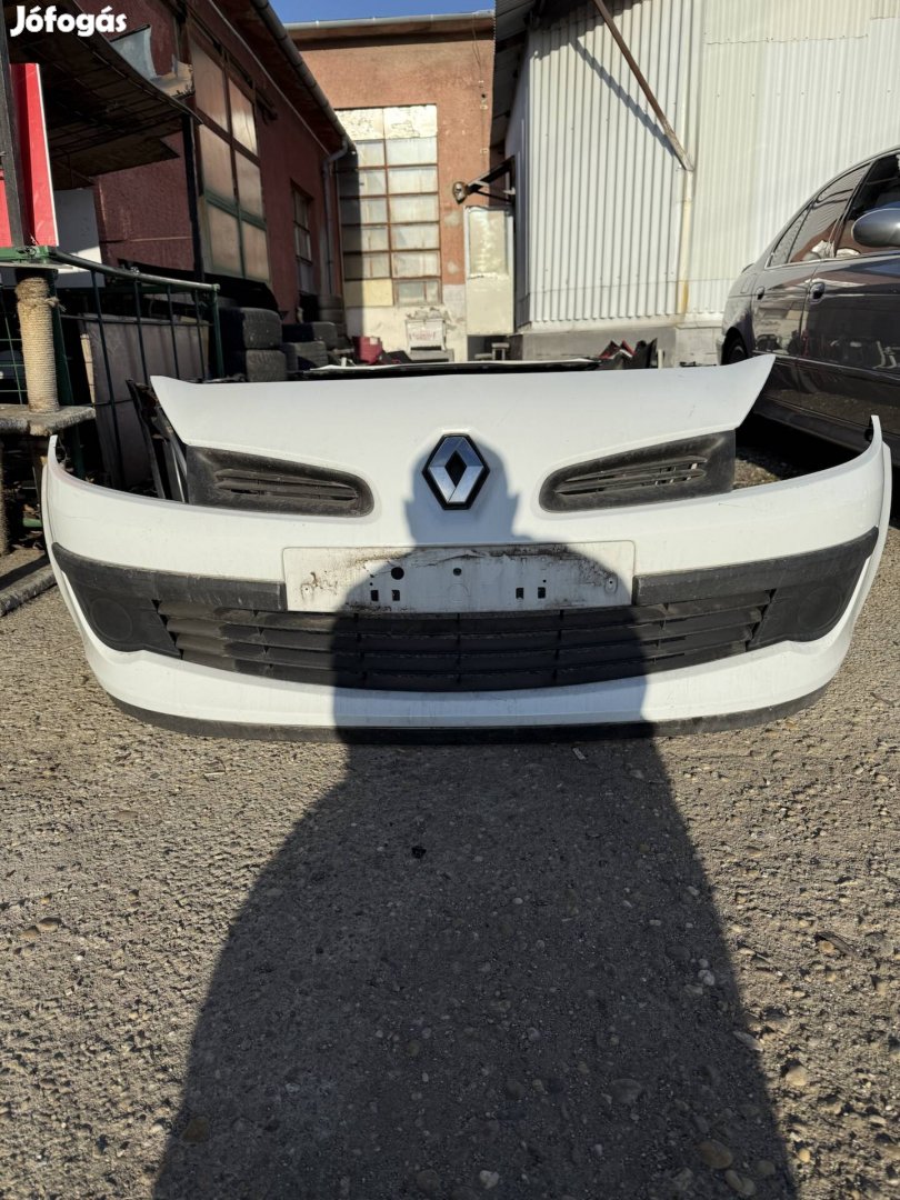 Renault clio 3 első lökháritó