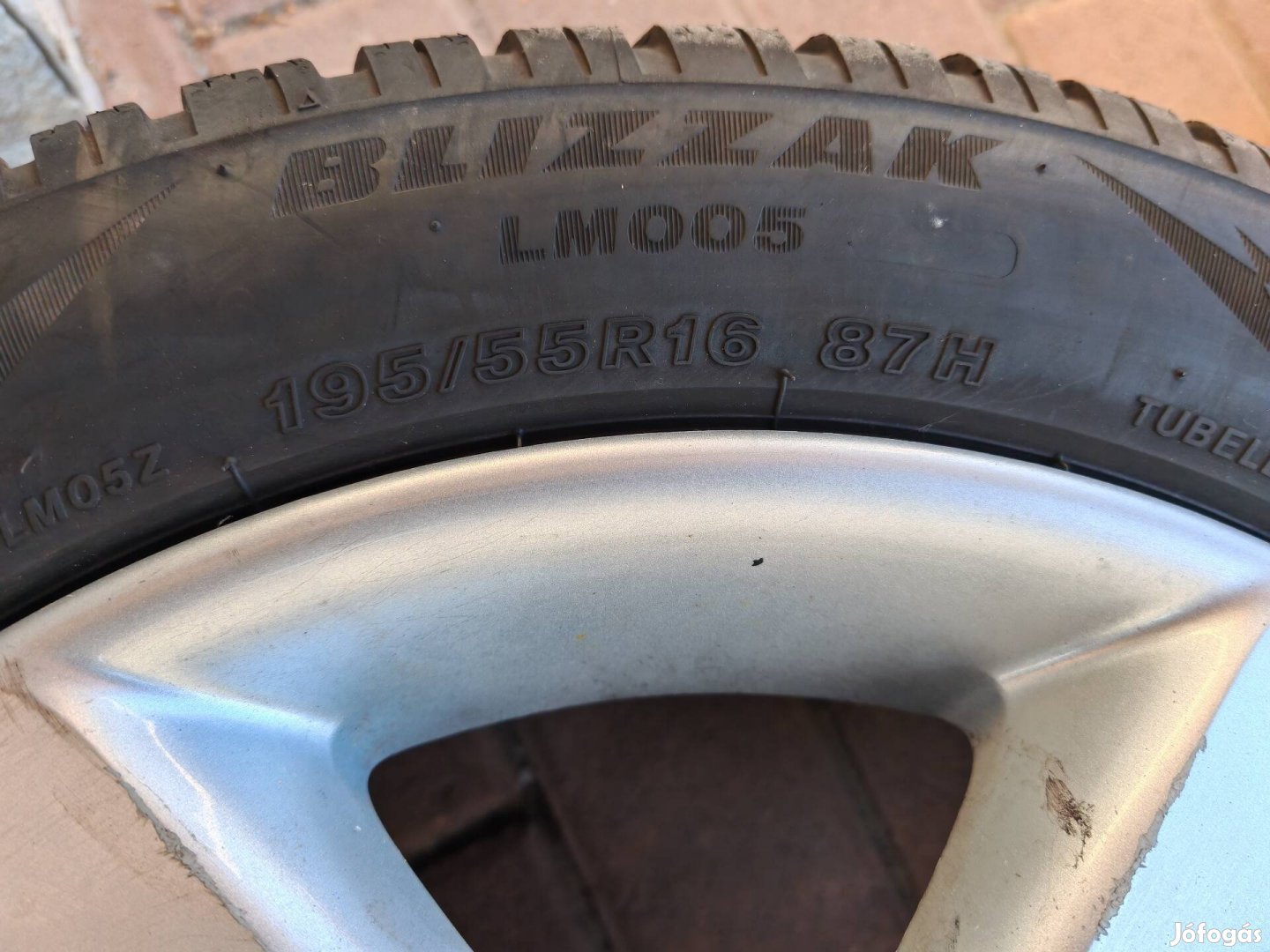 Renault clio 4x100 16col struktur lemezfelni 195/55r16