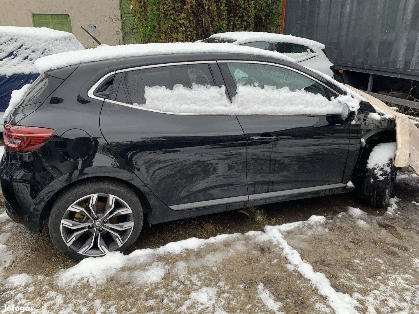 Renault clio v 5 bontott jármű küszöb ajtó sárvédő negyed