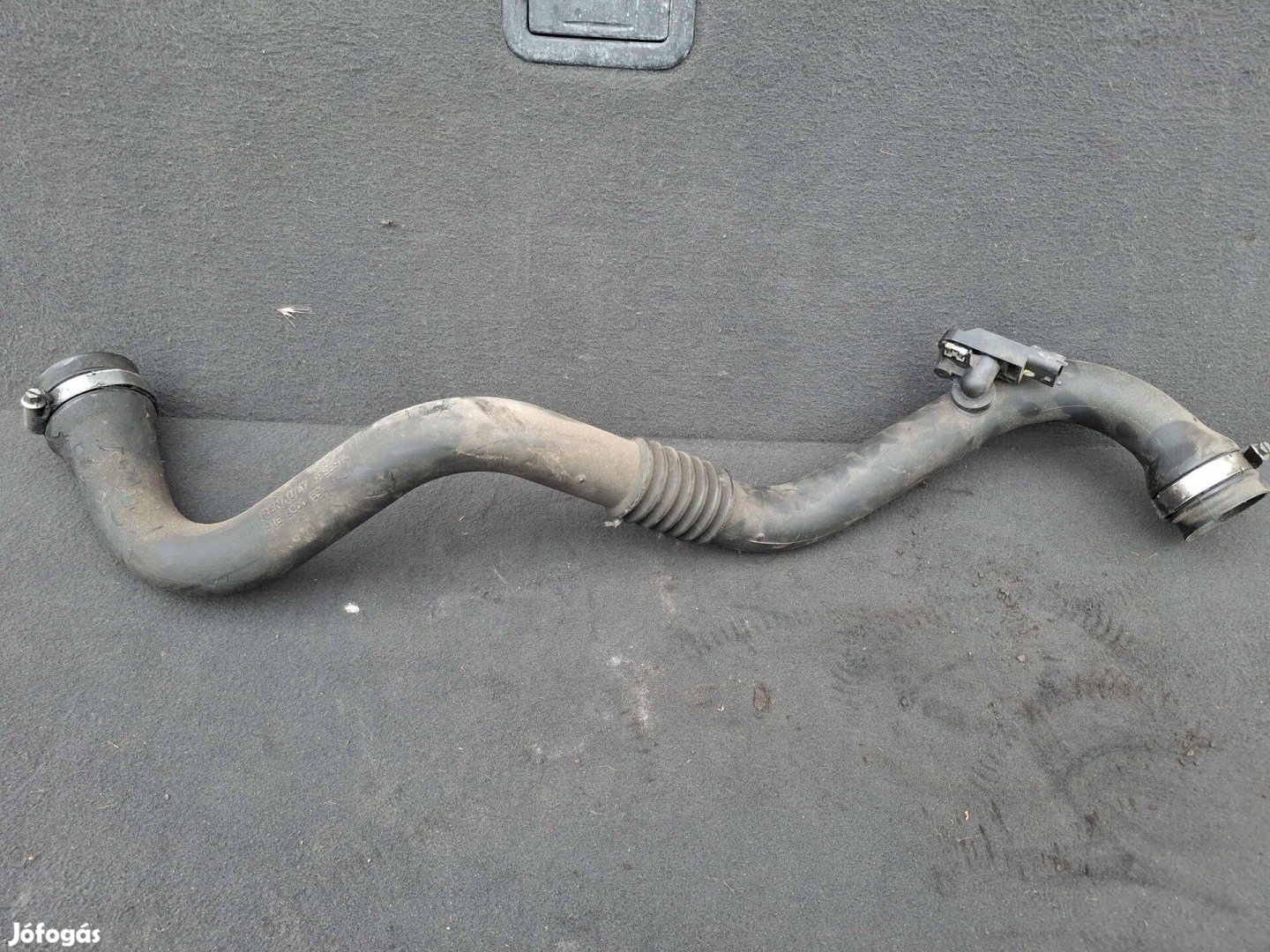 Renault cooler cső 8200590198