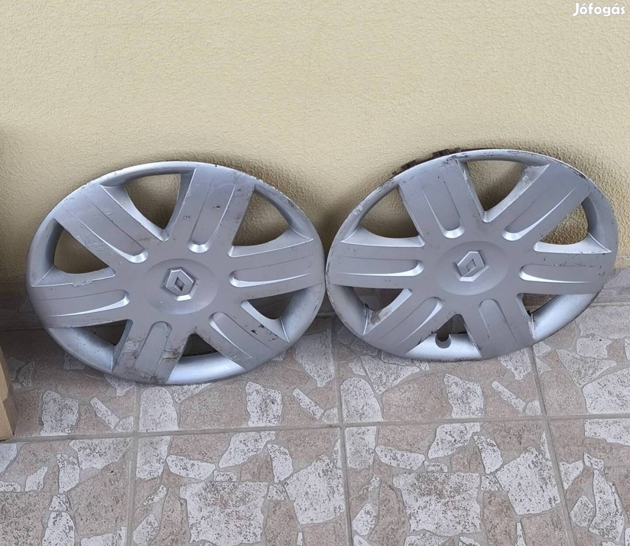 Renault dísztárcsa R15 