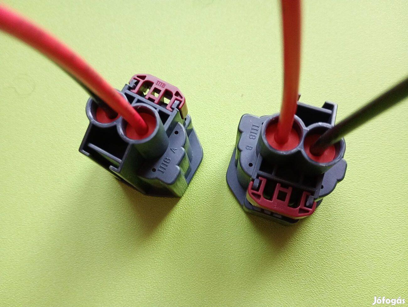 Renault elektromos kézifék csatlakozó