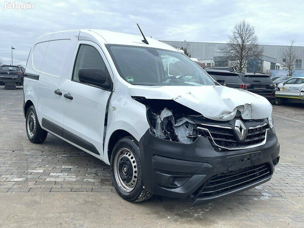 Renault express bontott jármű