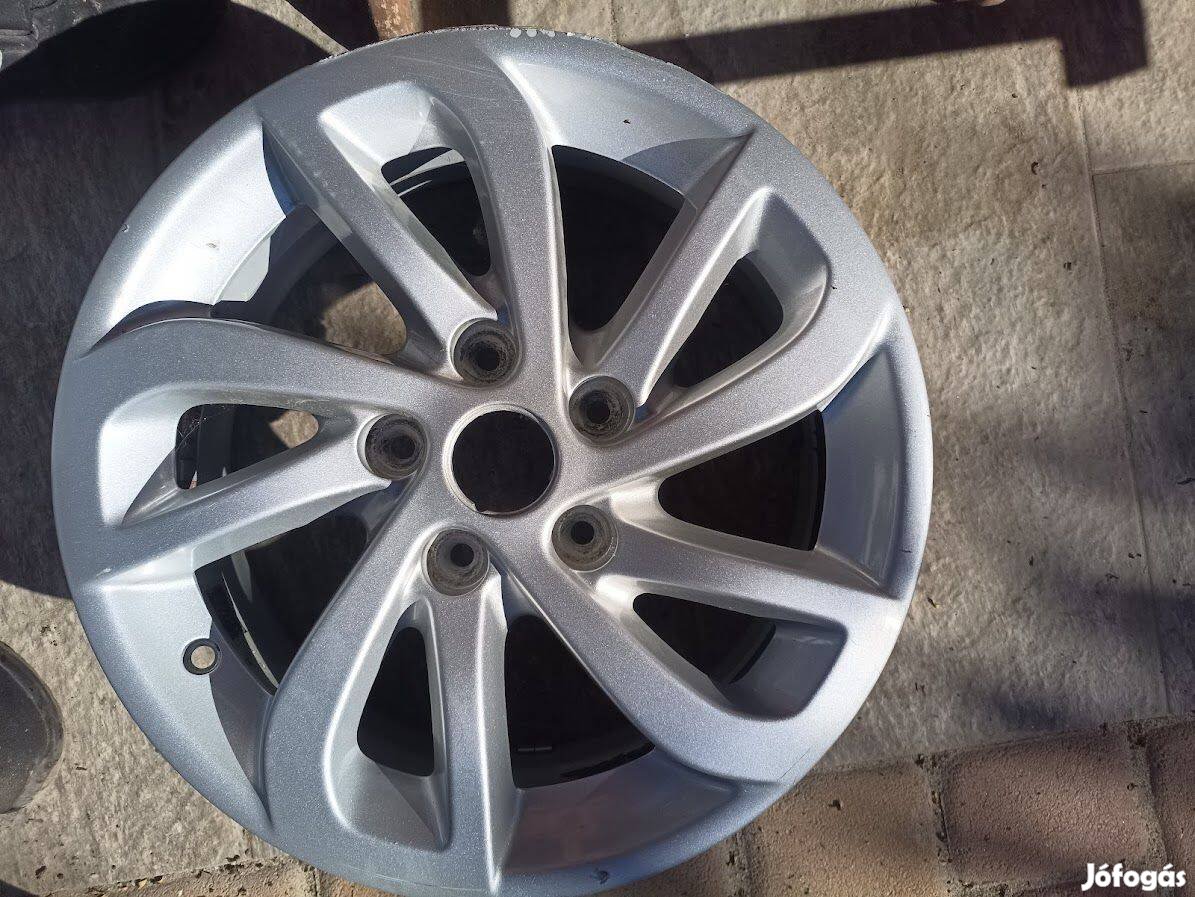 Renault gyári 5x114,3-as 16"-os alufelni 1db