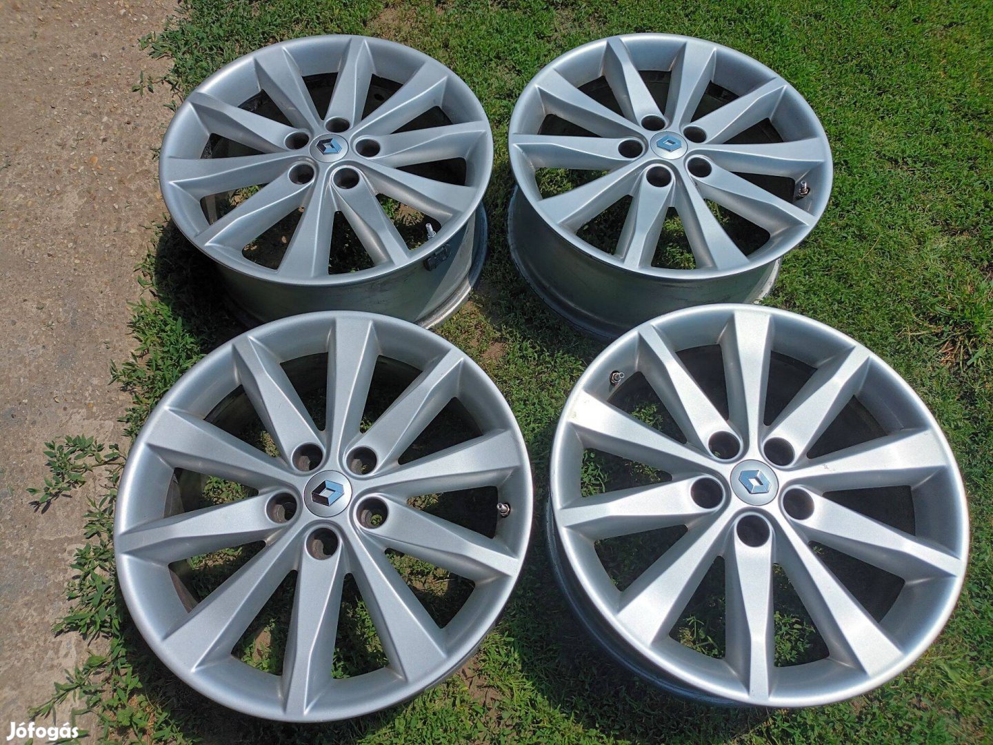 Renault gyári alufelni 18col 5x114,3