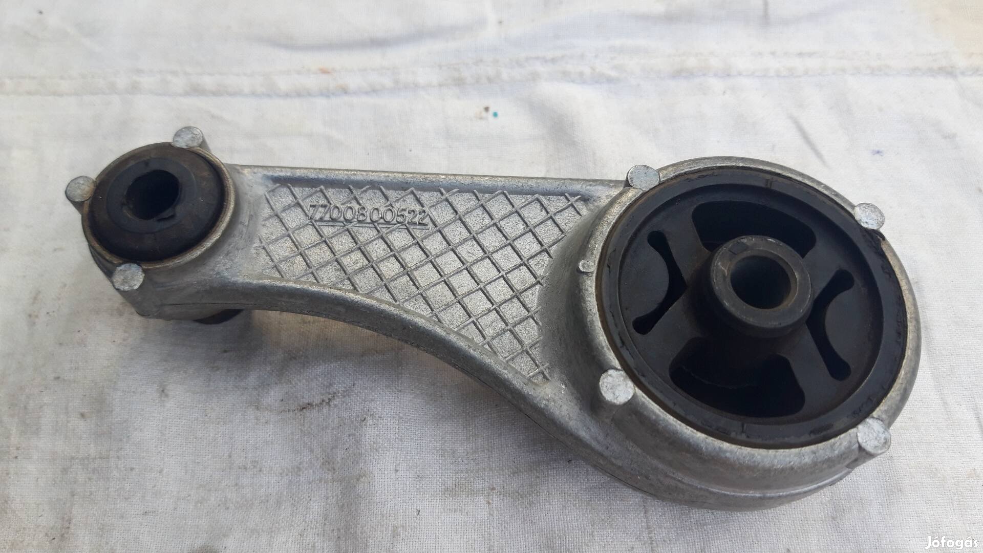 Renault hátsó motortartó bak R19,Clio,Kangoo,Rapid hoz új gyári,
