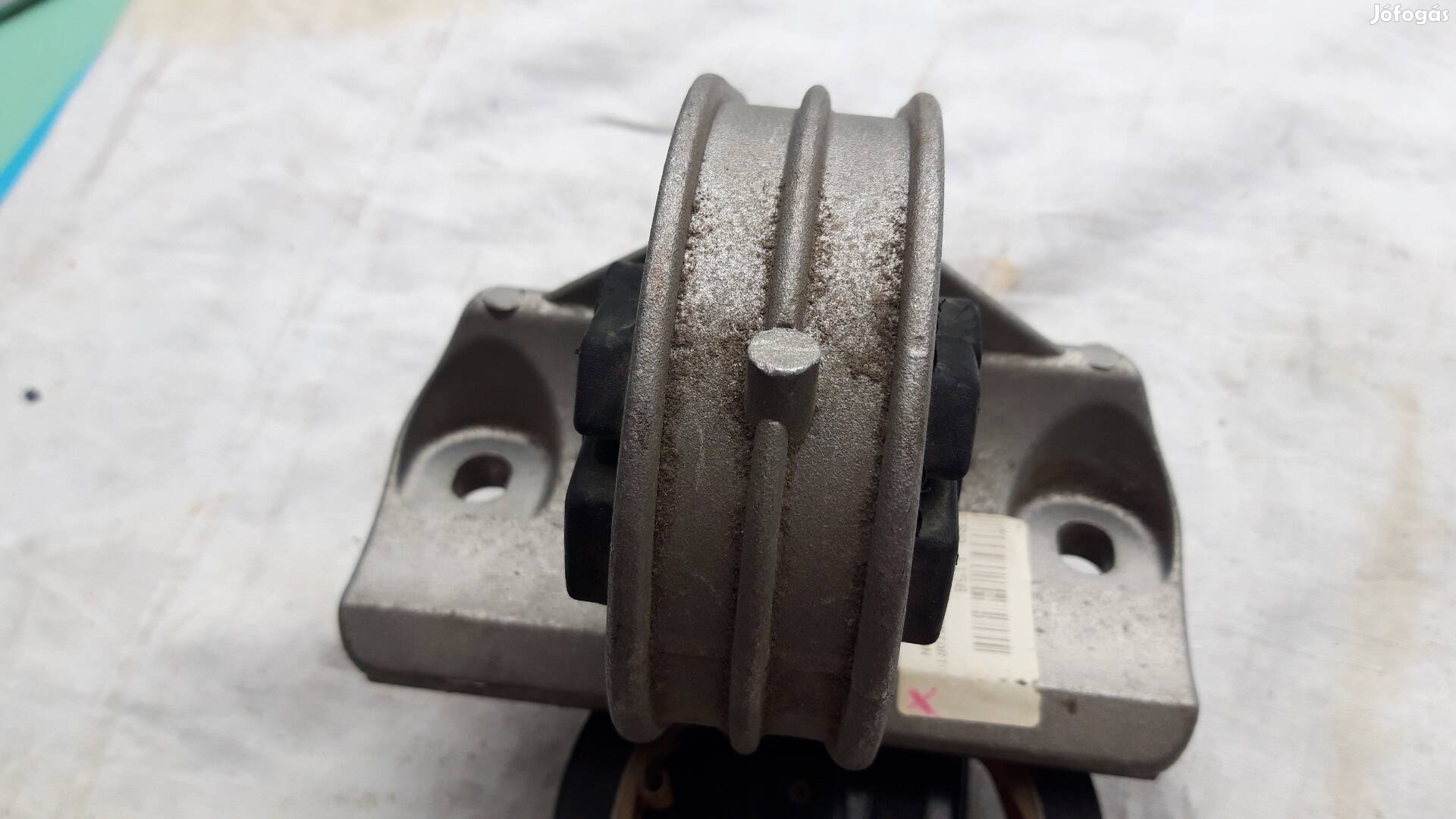 Renault hátsó motortartó gumibak R19,Clio,Megane,Kangoo,Rapid hoz új 