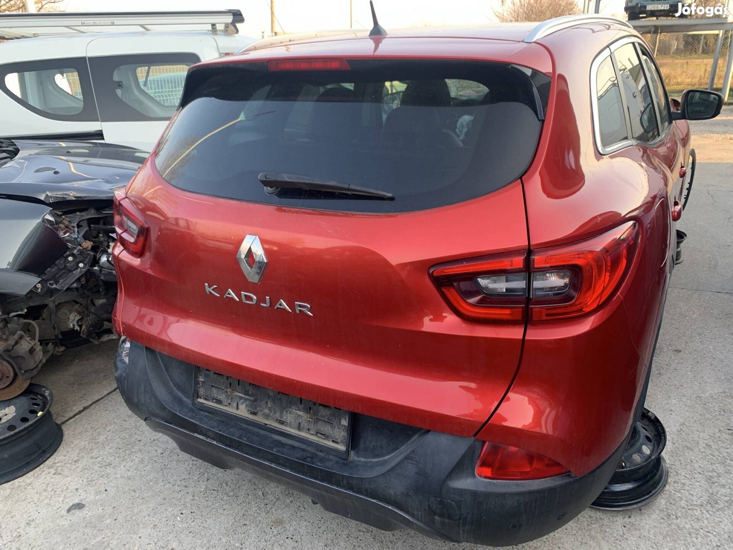 Renault kadjar csomagtérajtó hátulja alkatrész