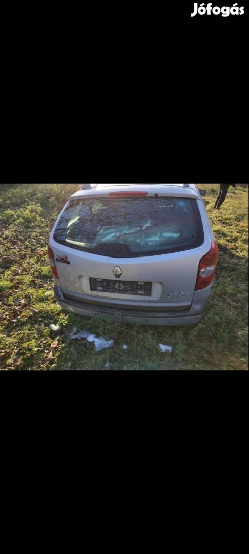 Renault laguna 2.2 dci összes alkatrésze 