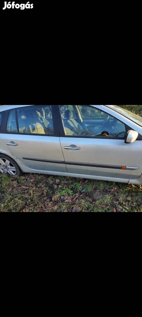 Renault laguna 2.2 dci összes alkatrésze 