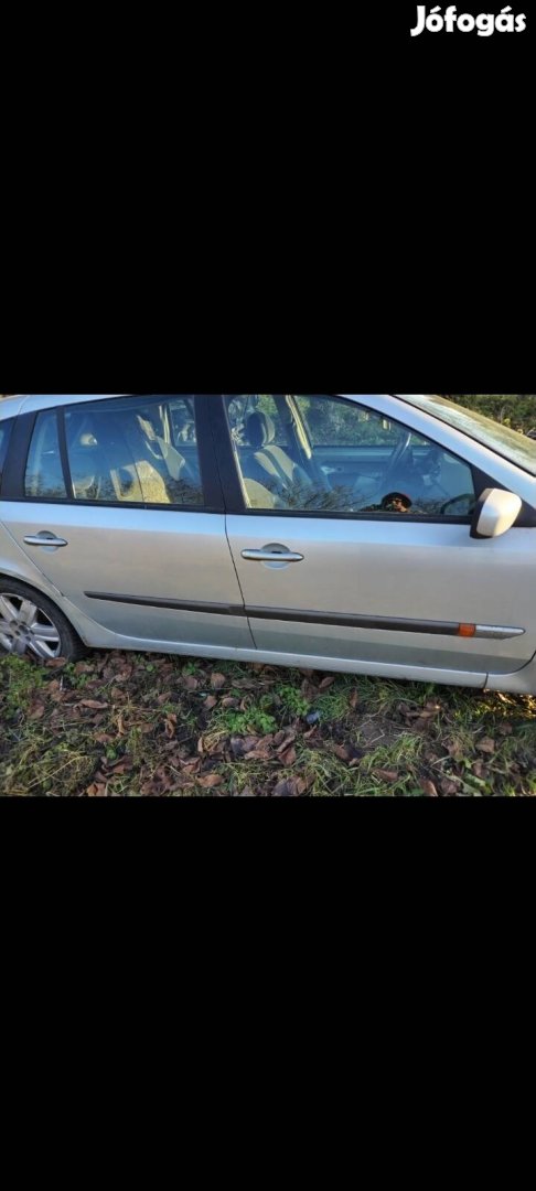 Renault laguna 2.2 dci összes alkatrésze 