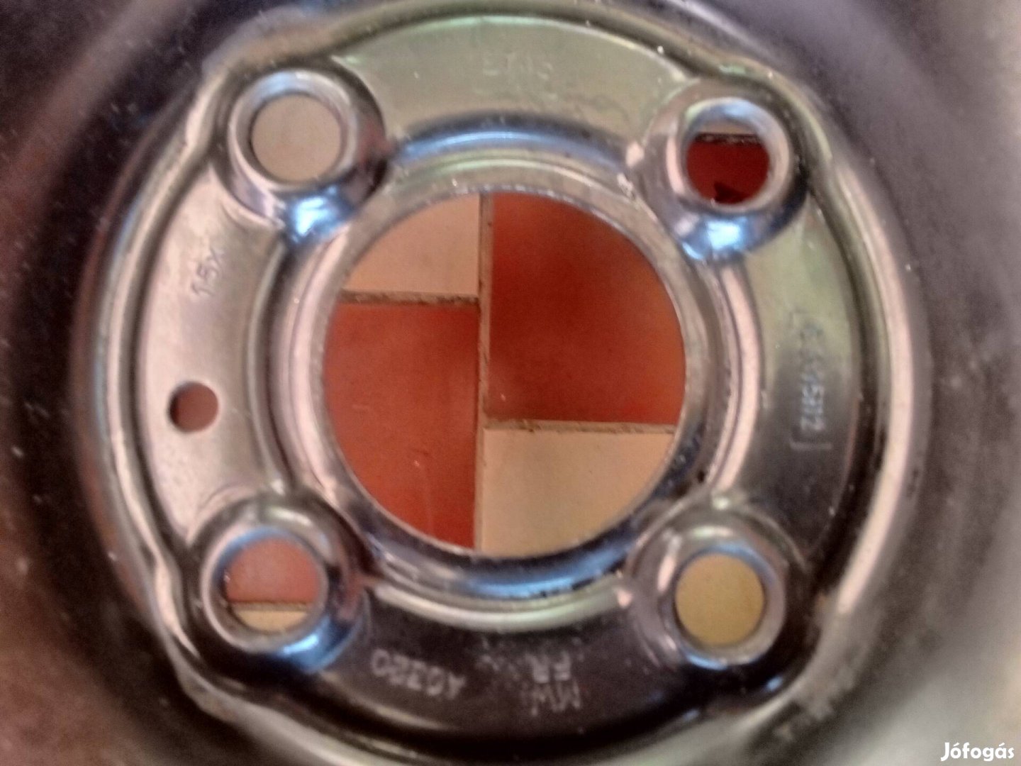 Renault lemezfelni garnitúra 15 "-os méretű 