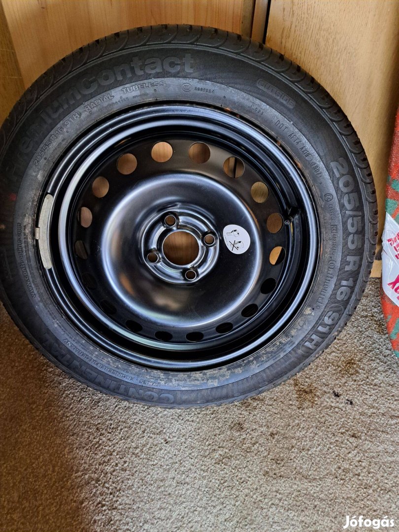 Renault lemezfelni gumival. 4×100