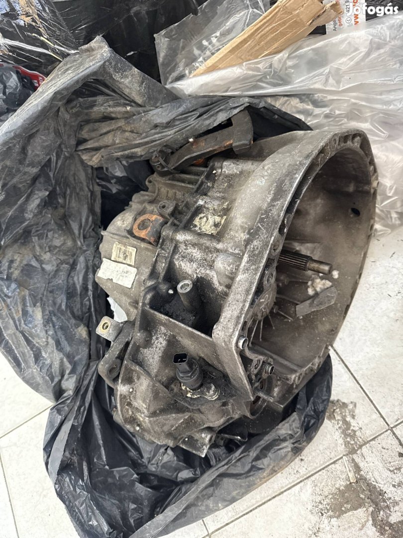 Renault manuális váltó PK5
