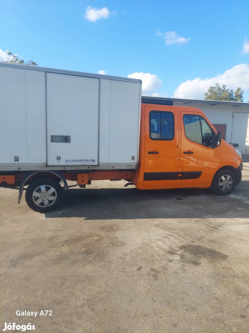 Renault master 7 személyes dobozos 