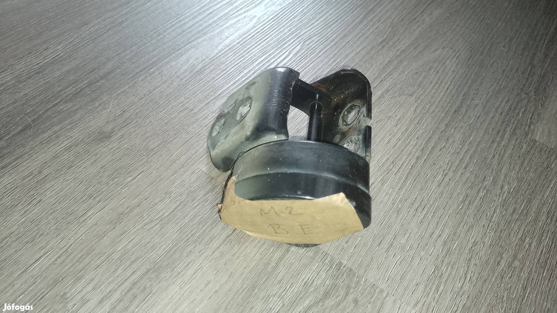 Renault megane 2 bal első ajtóhatároló