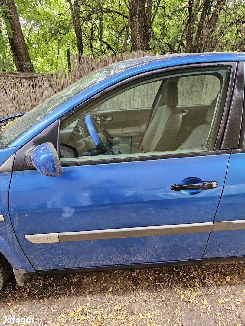 Renault megane 2 bal első kék ajtó 15000  