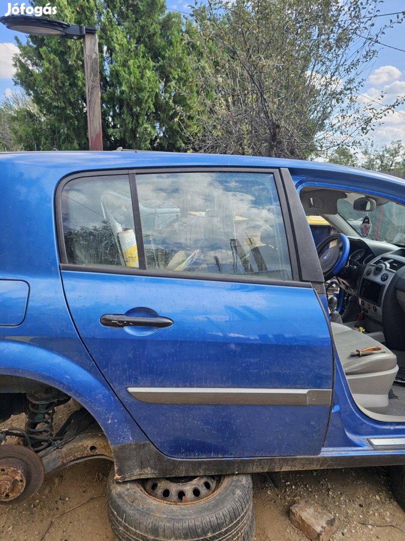 Renault megane 2 jobb hátsó kék ajtó 15000  