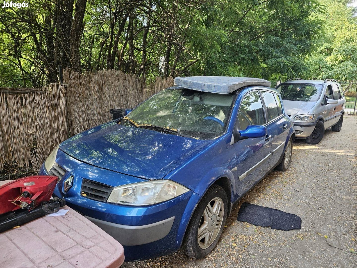 Renault megane 2 jobb hátsó kék ajtó 15000  