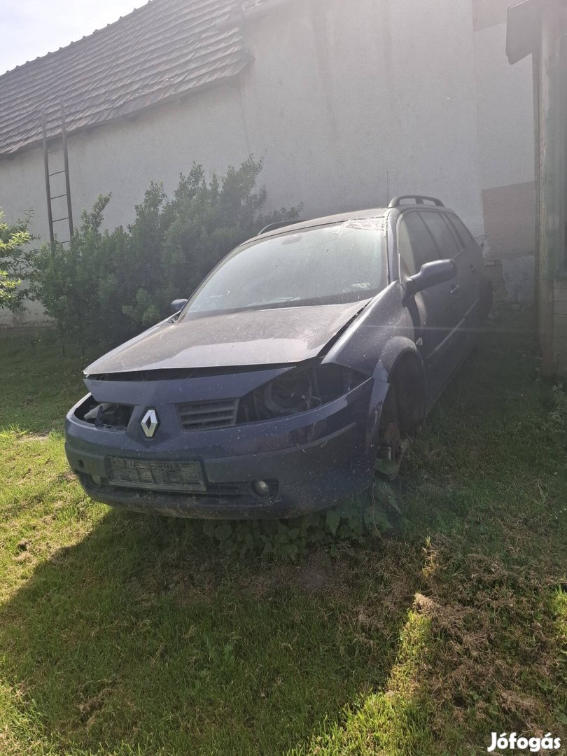 Renault megane egybe elvihető