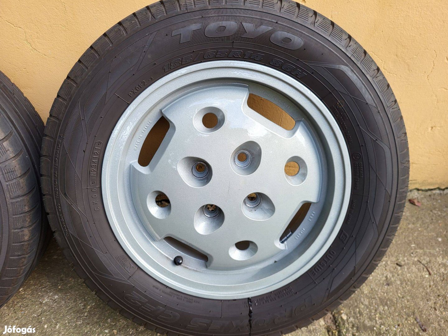 Renault oldtimer R14 alufelni és gumi szett