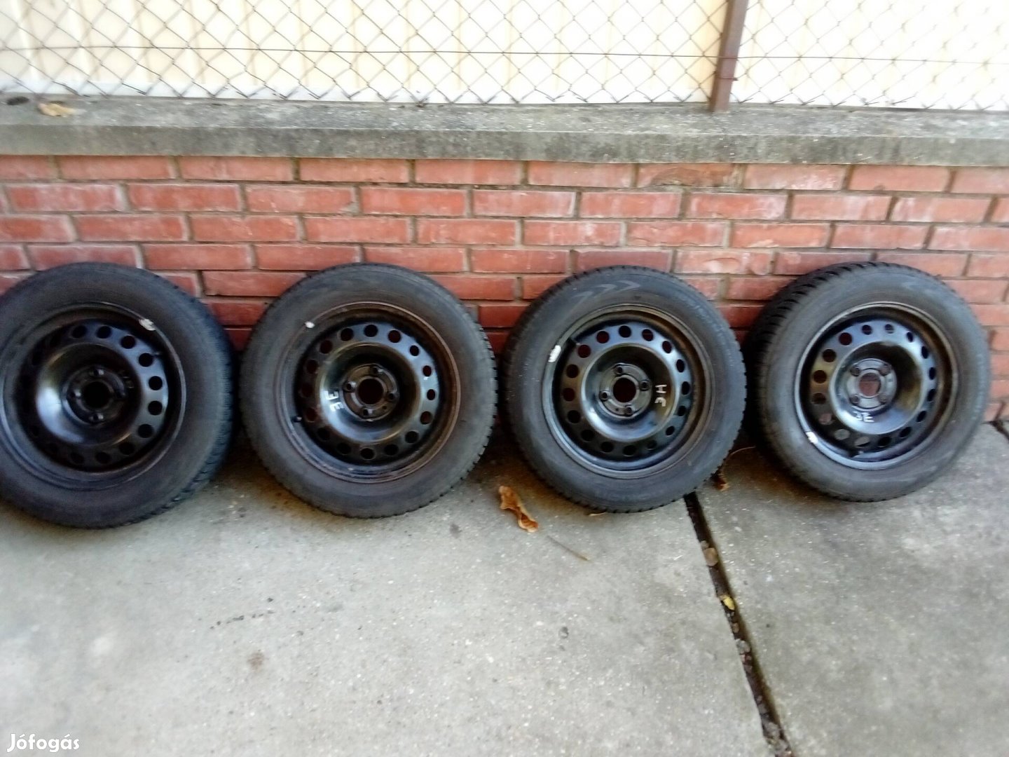 Renault téli kerék garnitúra 15"-os