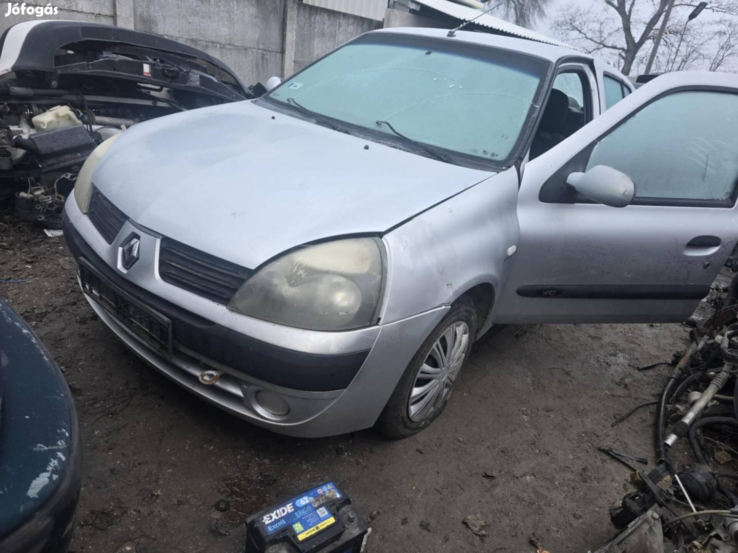 Renault thalia 1.5 dci bontott alkatrészei 