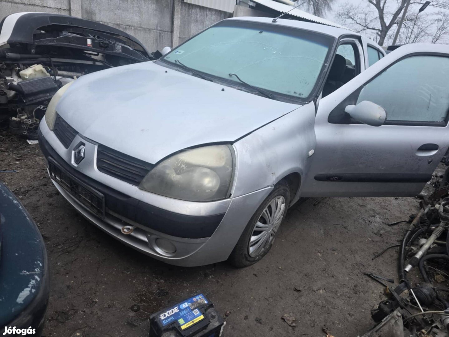 Renault thalia 1.5 dci bontott alkatrészei 