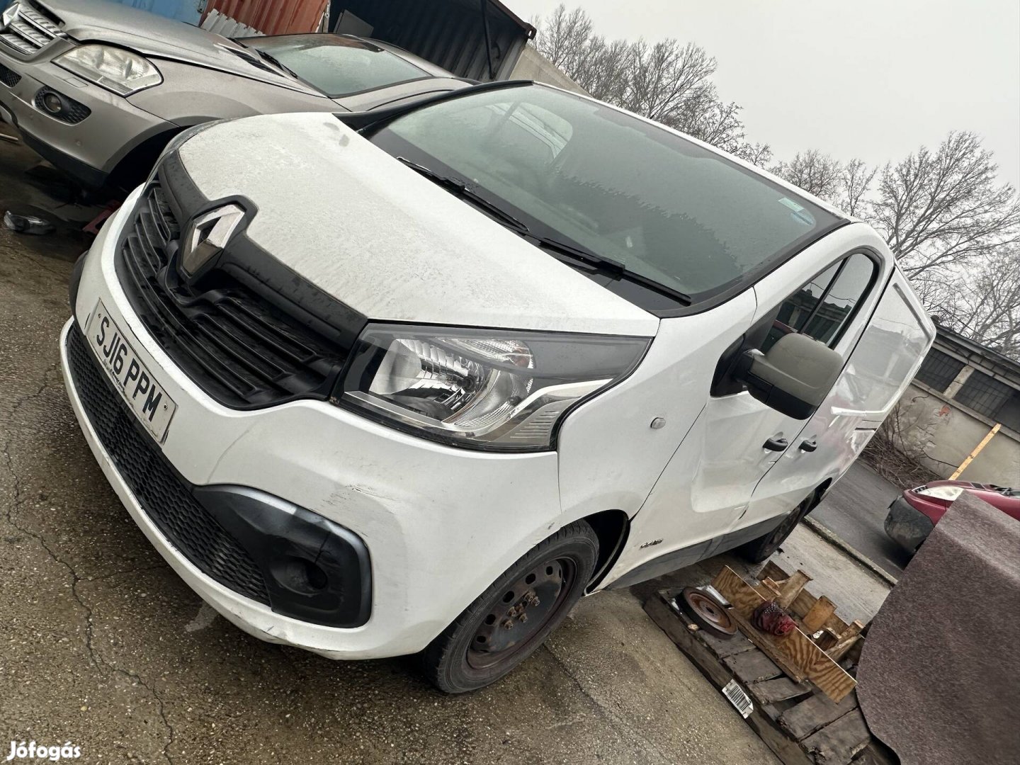 Renault trafic - Opel vivaro 1,6 bontott alkatrészei eladók .