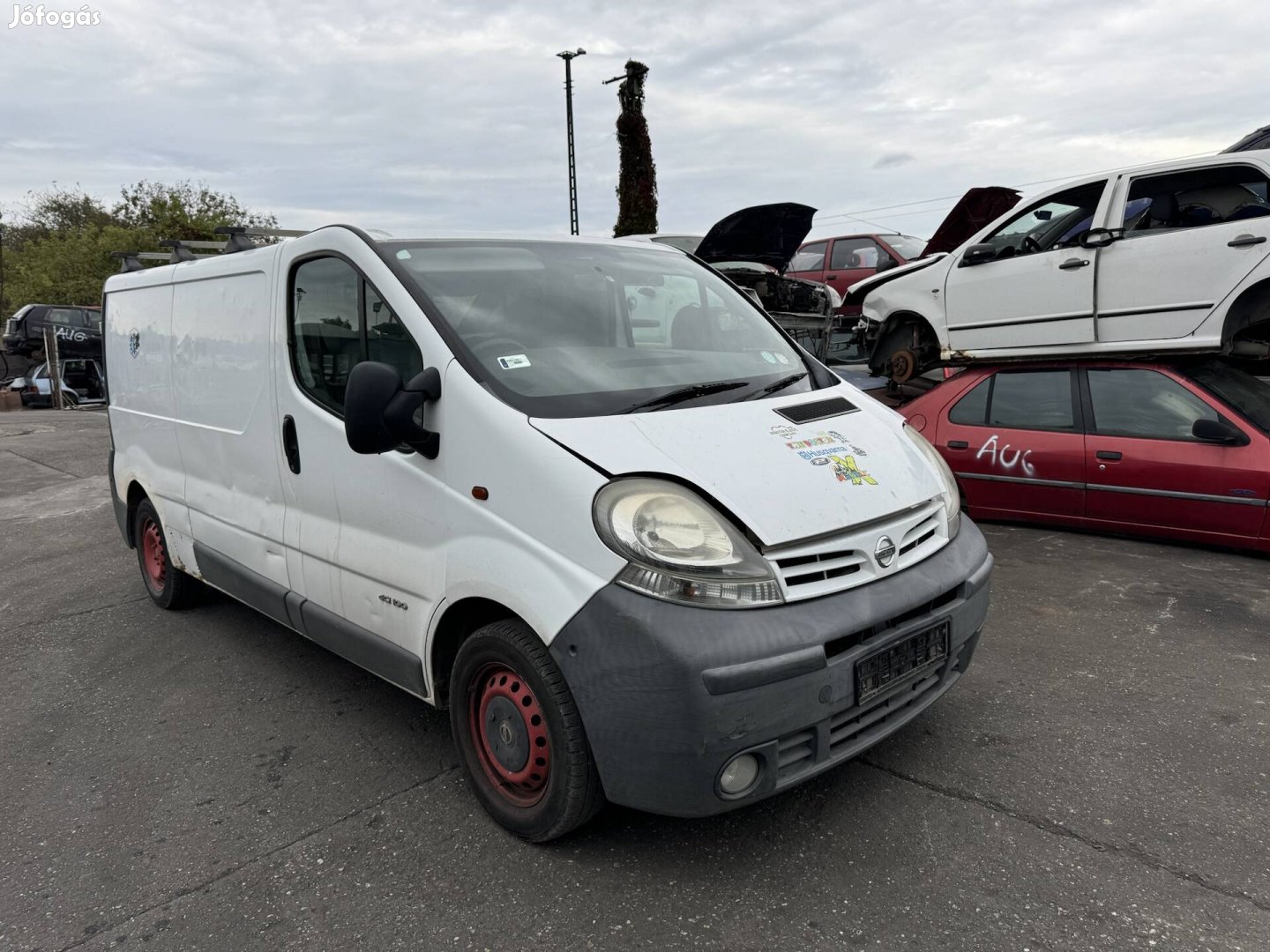 Renault trafic bontott alkatrészek