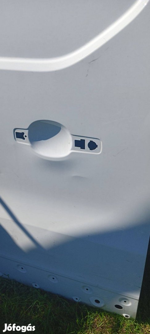 Renault trafic lll jobboldali Toló ajtó