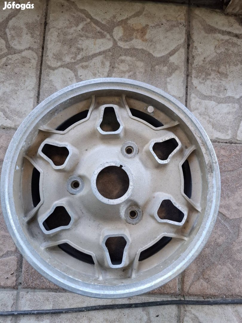 Renault veterán alufelni