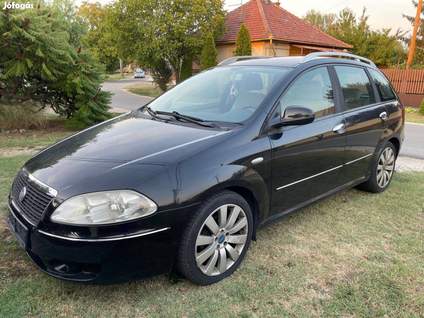 Rendben lévő Fiat Croma 1.9 JTD kombi bontásra egyben eladó