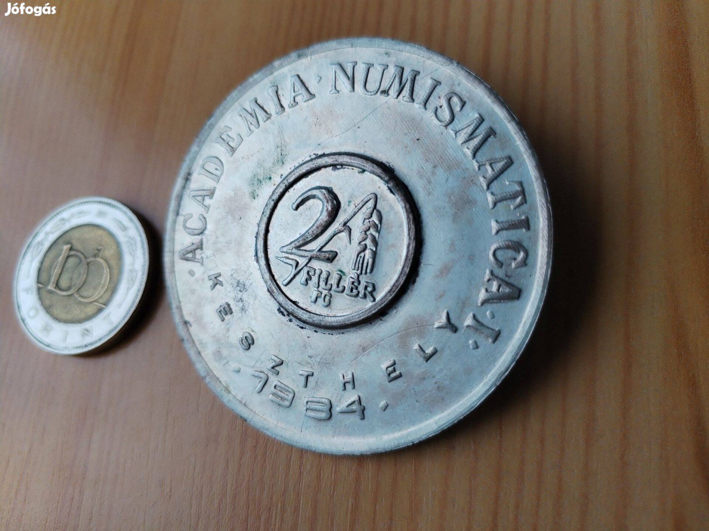 Rendezői jelvény 1984-es Keszthelyi Numizmatikai Akadémia