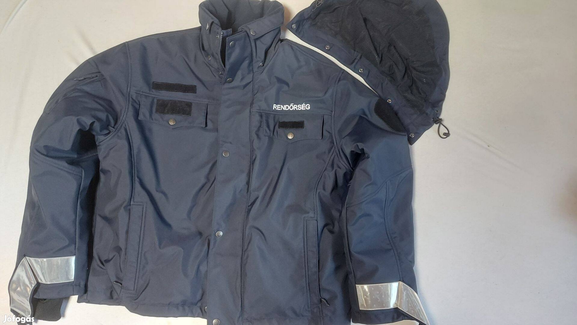 Rendőrségi férfi esővédős kabát 176-L