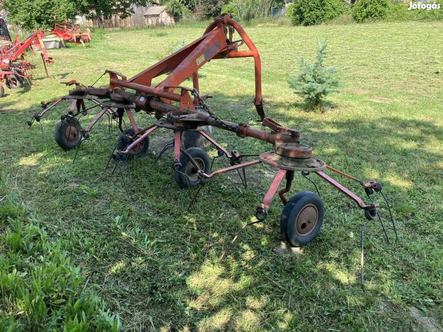 Rendterítő Fahr KH40DN